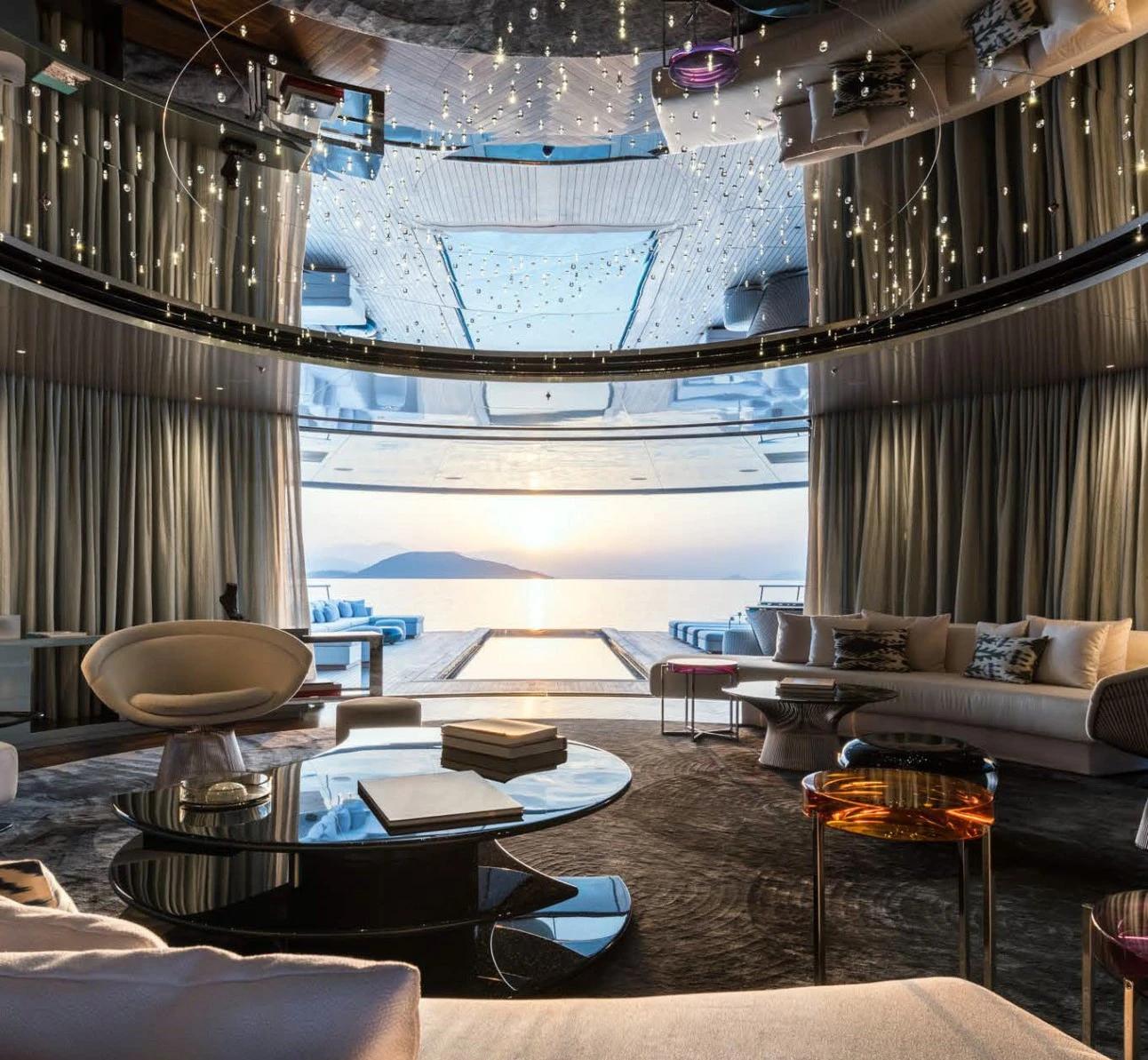 Room in the yachts